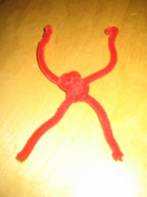 Pfeifenreinigerspielzeug.jpg (72.49 KiB) 12429-mal betrachtet Pfeifenreinigerspielzeug.jpg